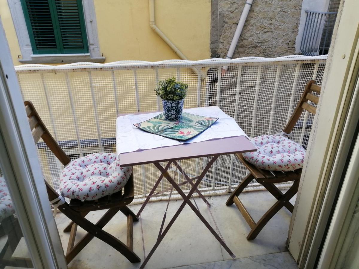 Casa Dei Gemelli Apartment Napoli Bagian luar foto